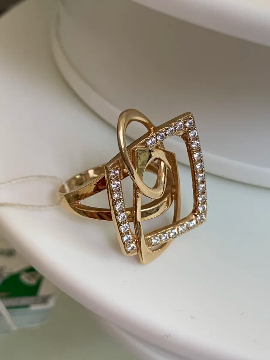 Женский перстень из золота - 2