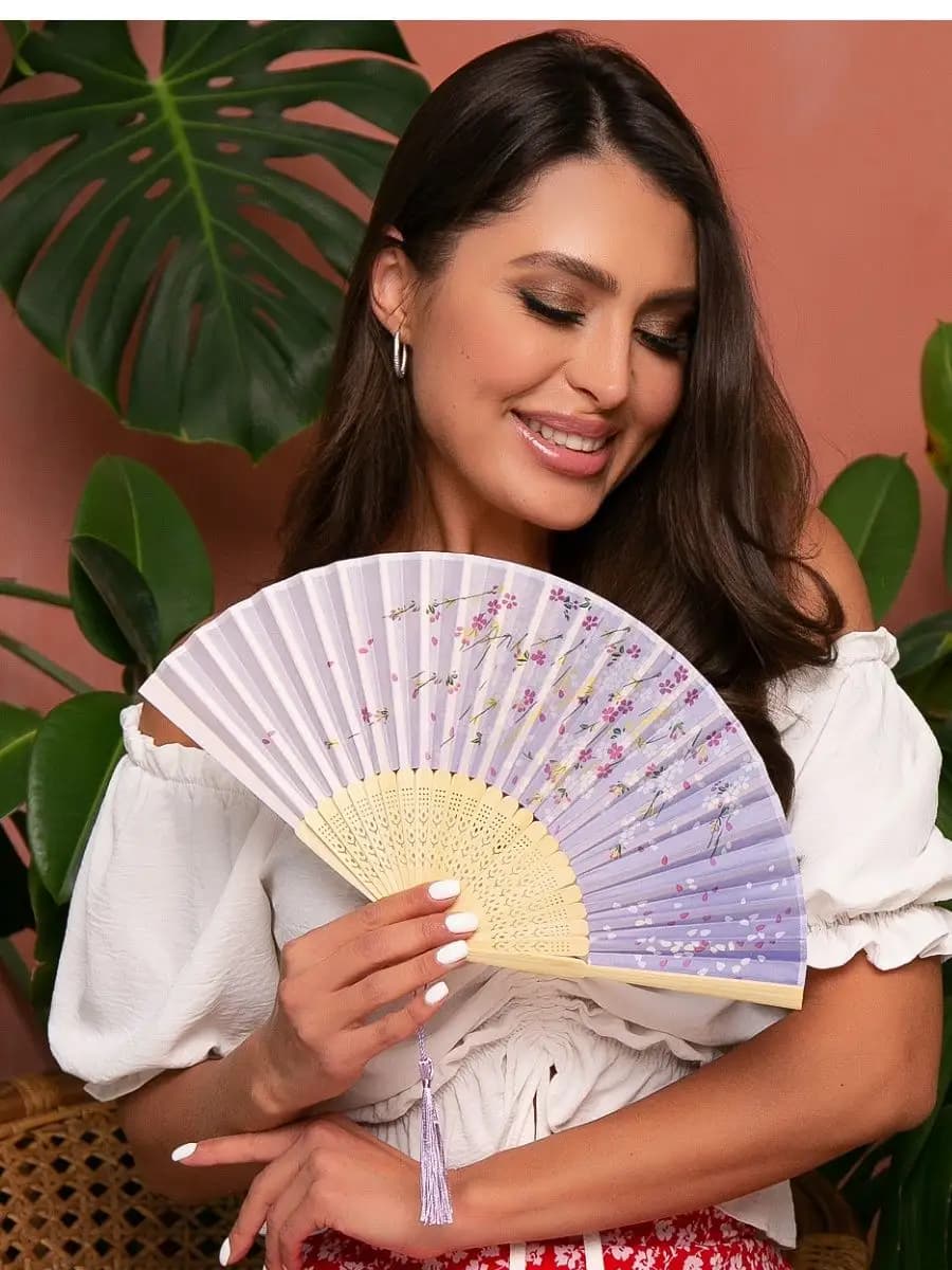 Веер складной деревянный - 2