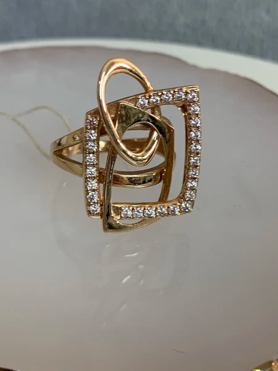 Женский перстень из золота - 3